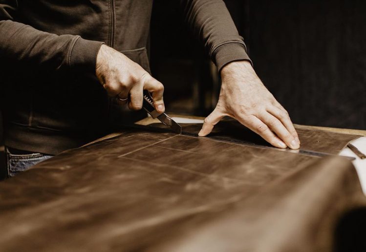 pu leather bag manufacturer