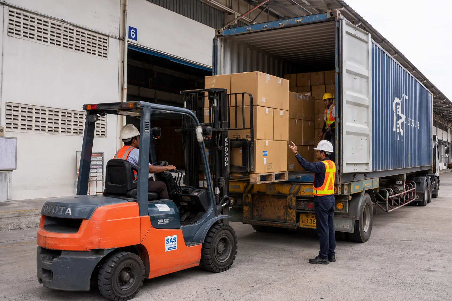 Loading shipping container with bag cartons